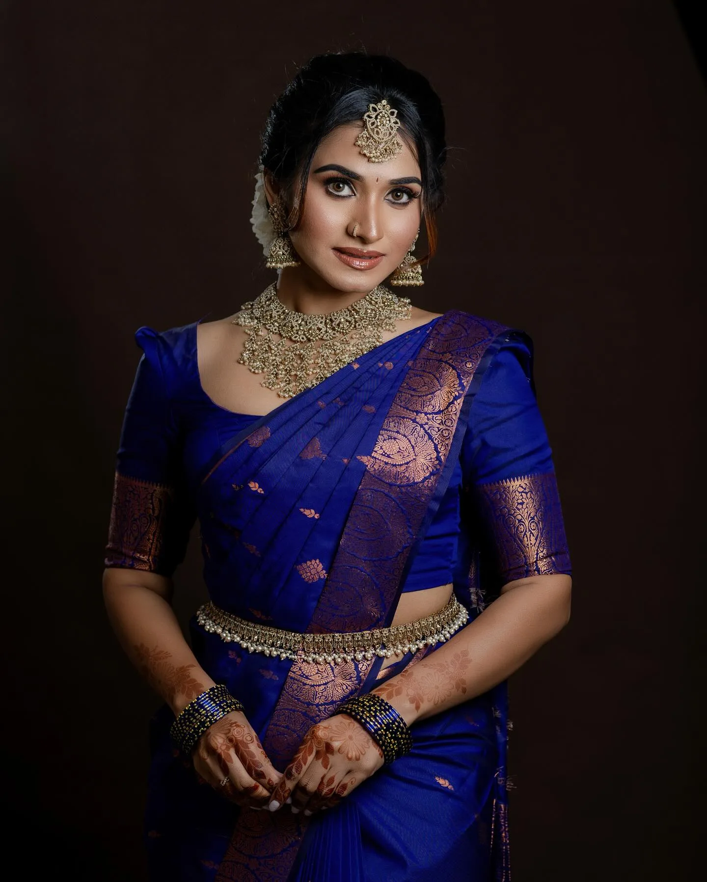 Blue saree bridal look
