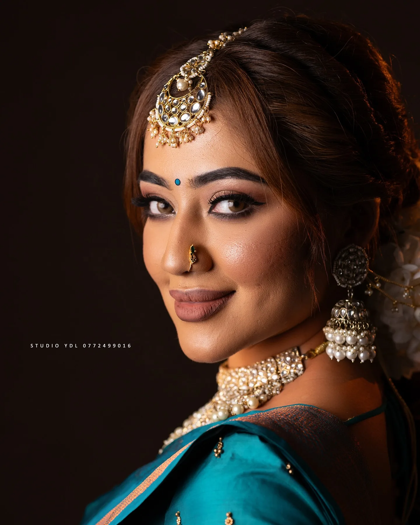 Teal bridal portrait